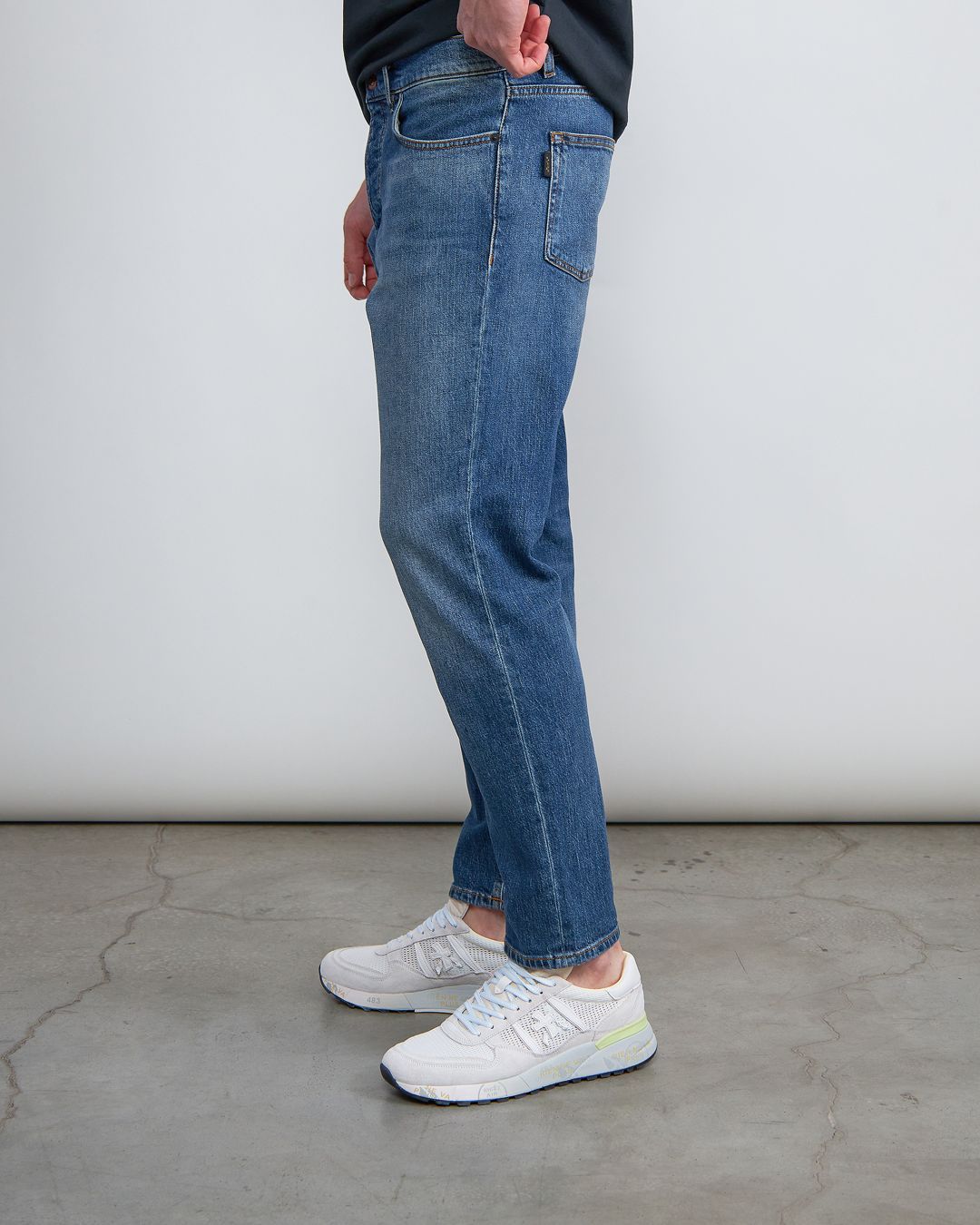 Купить Джинсы HAIKURE