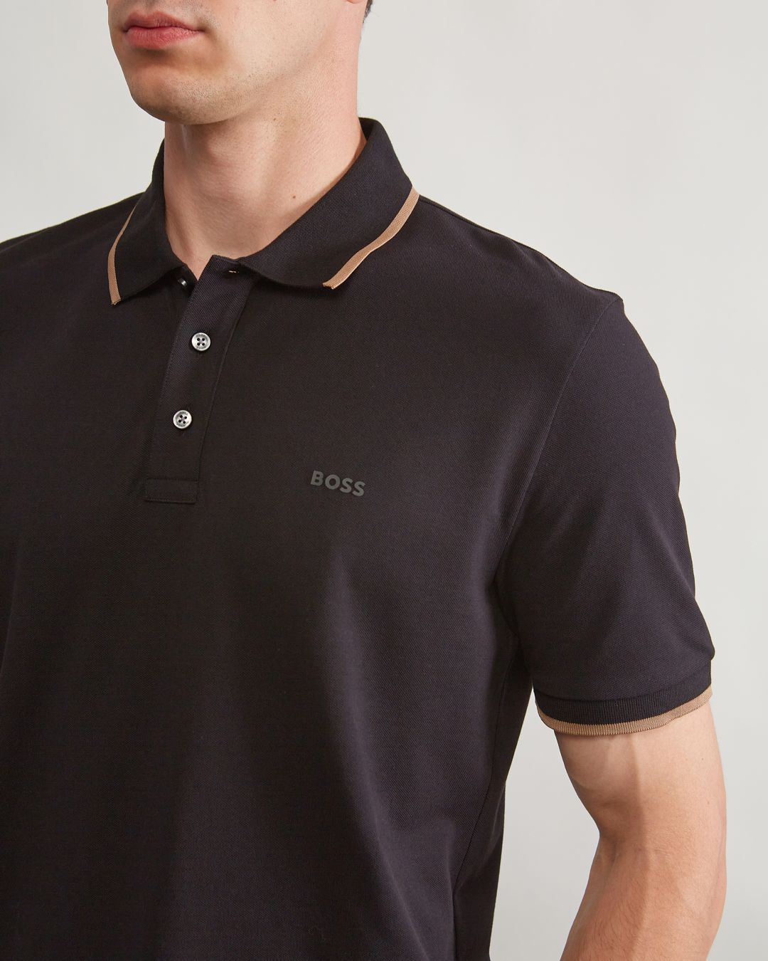 Купить Футболка HUGO BOSS