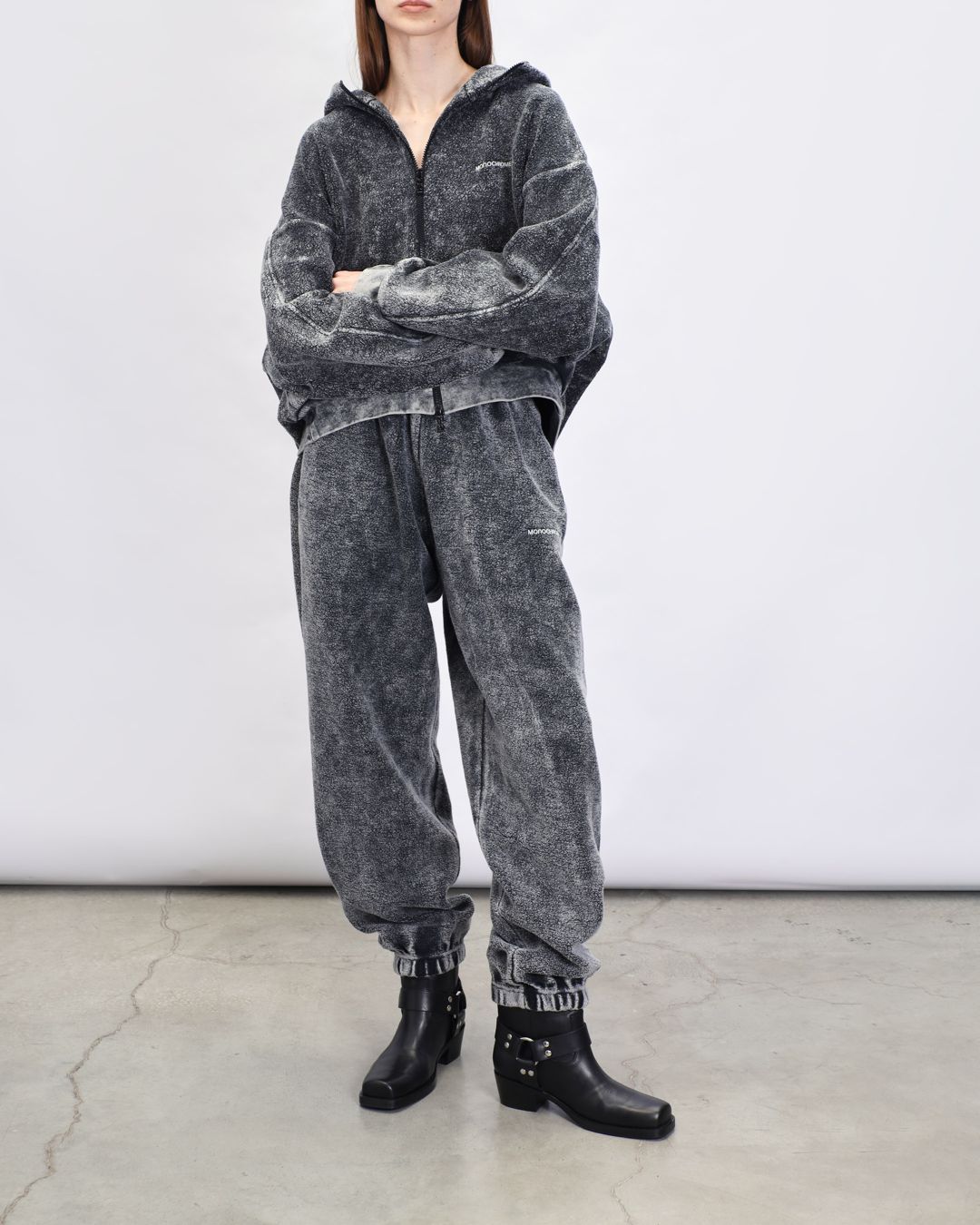 Купить Брюки MONOCHROME