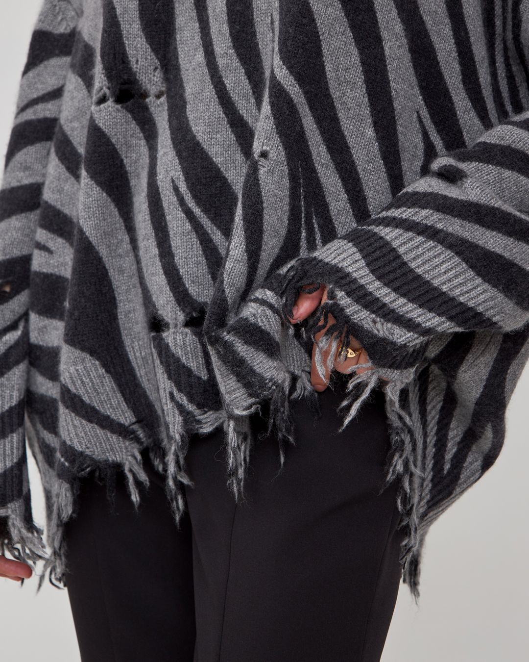 Купить Джемпер ADDICTED