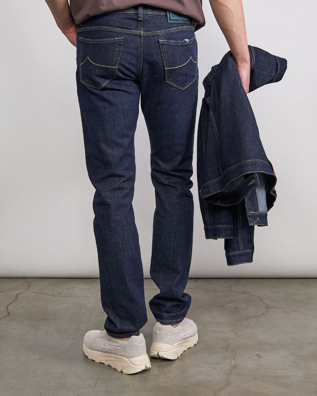 Купить Джинсы JACOB COHEN