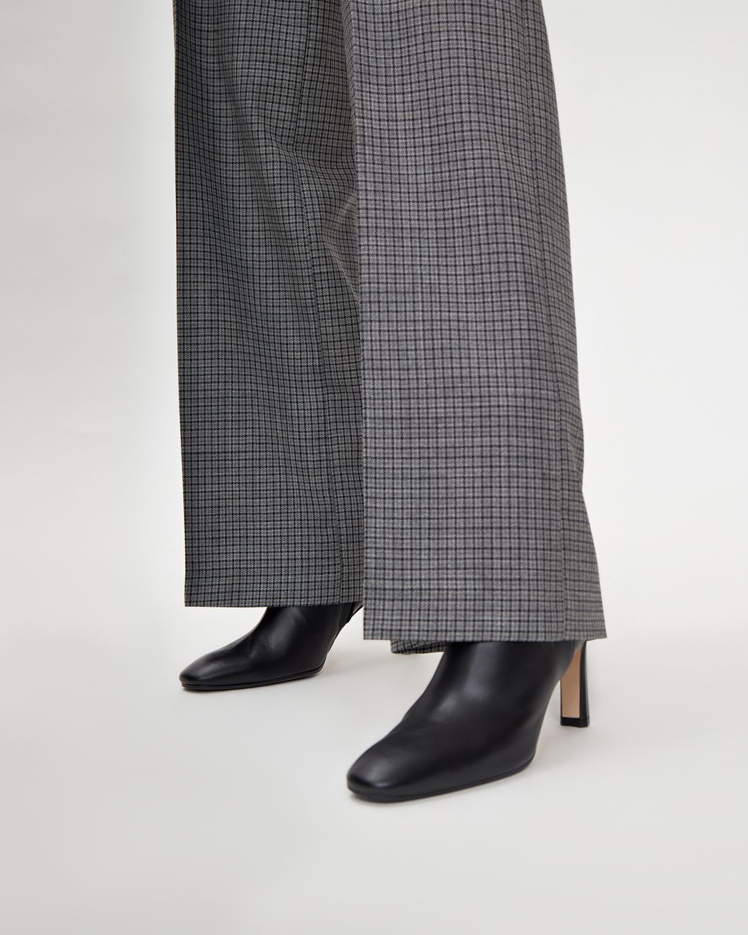 Купить Ботильоны SERGIO ROSSI