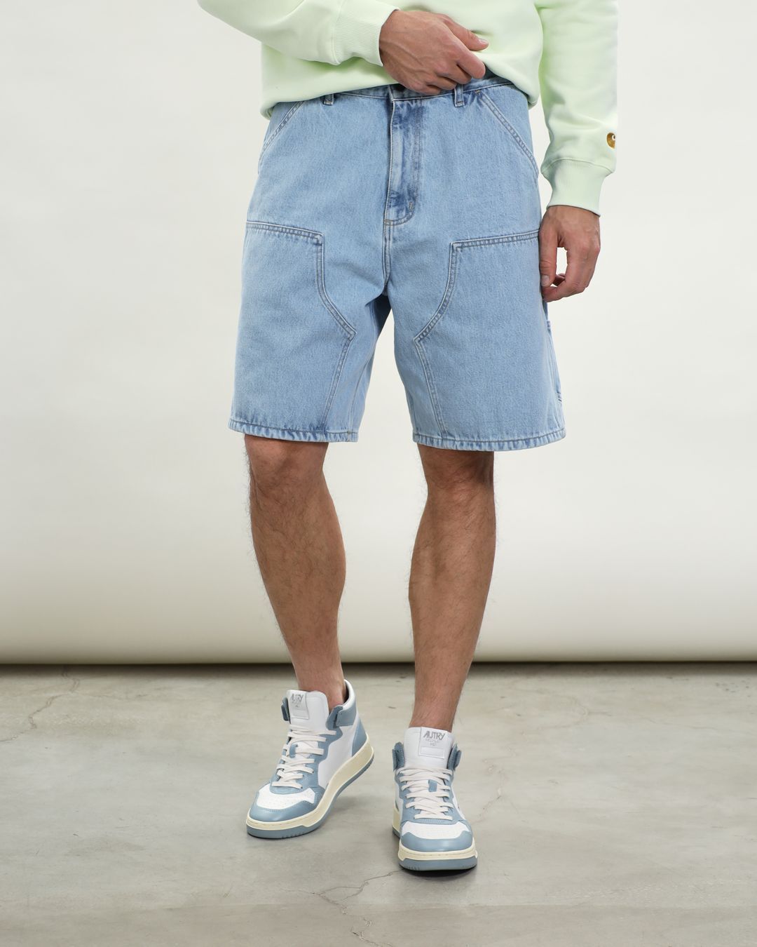 Купить Шорты CARHARTT WIP