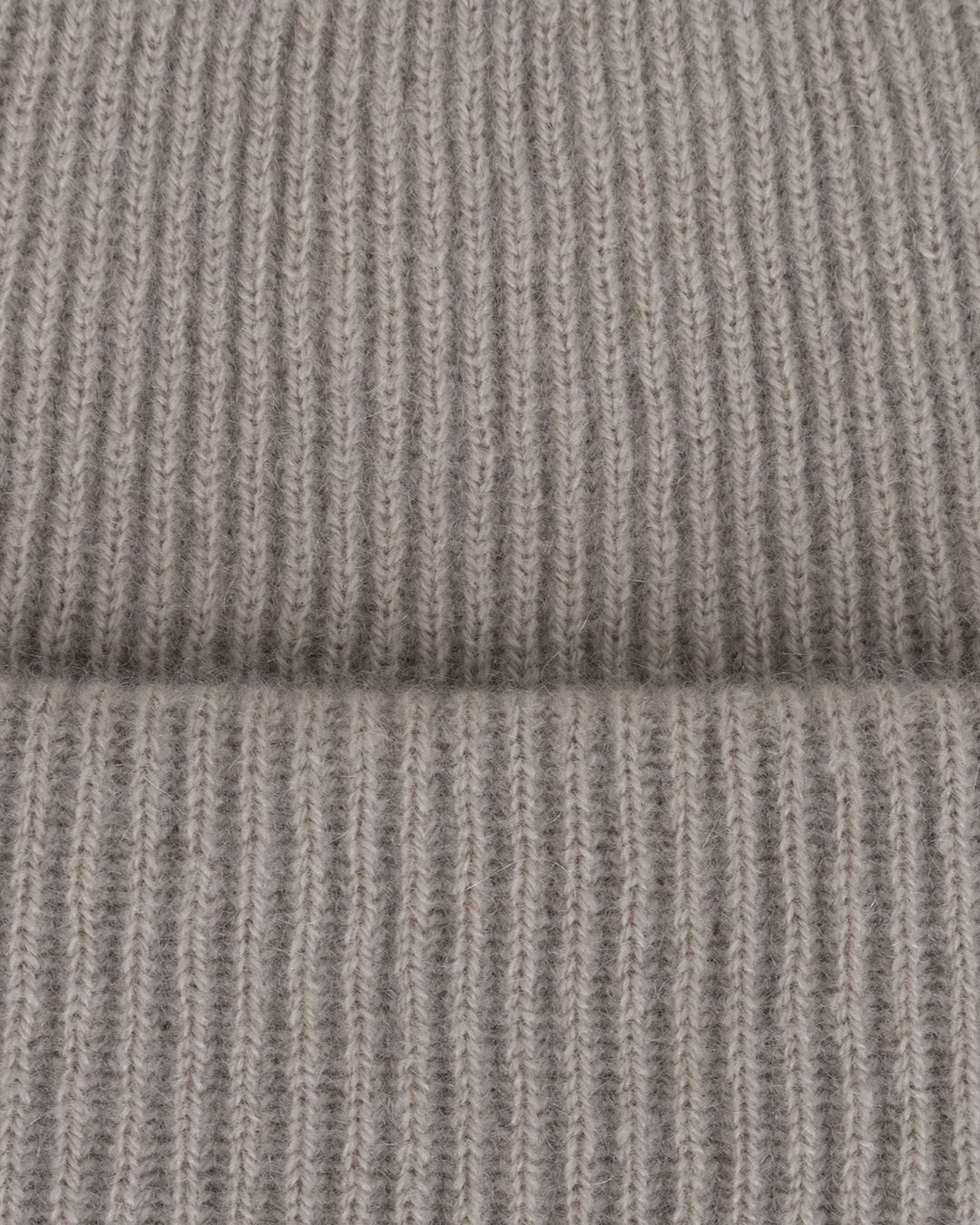 Купить Шапка ARCH4