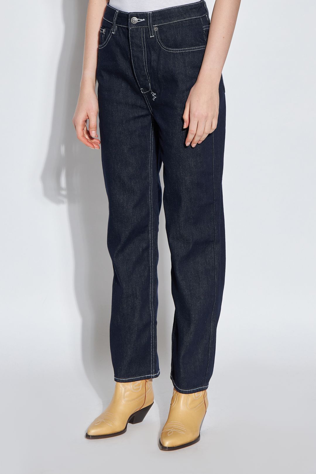 Купить Джинсы KSUBI