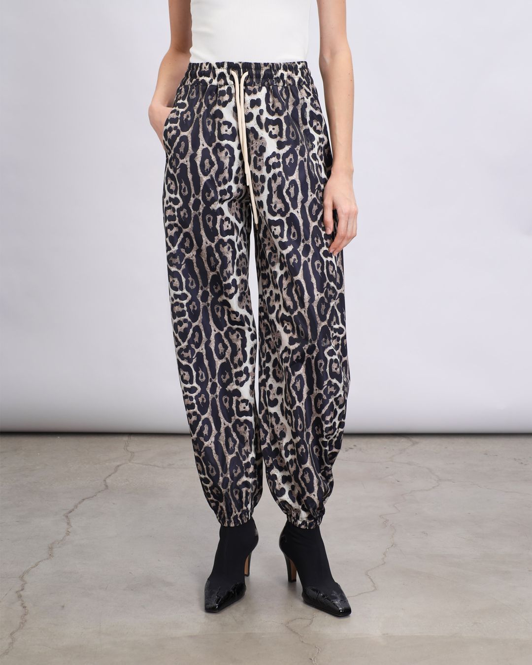 Купить Брюки HISTORY ONE