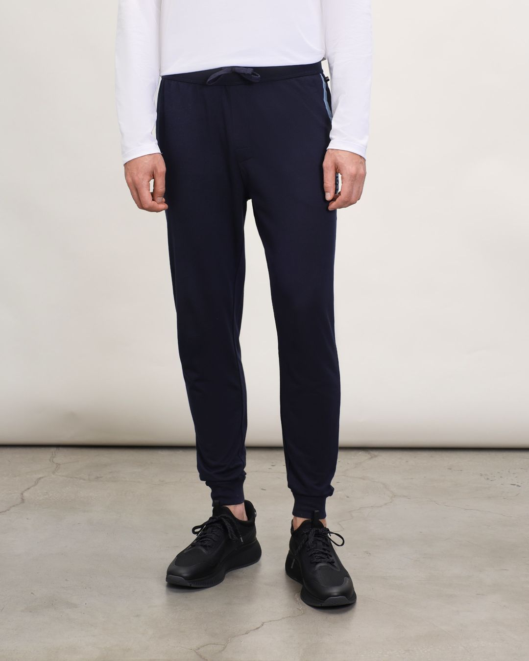 Купить Брюки HUGO BOSS