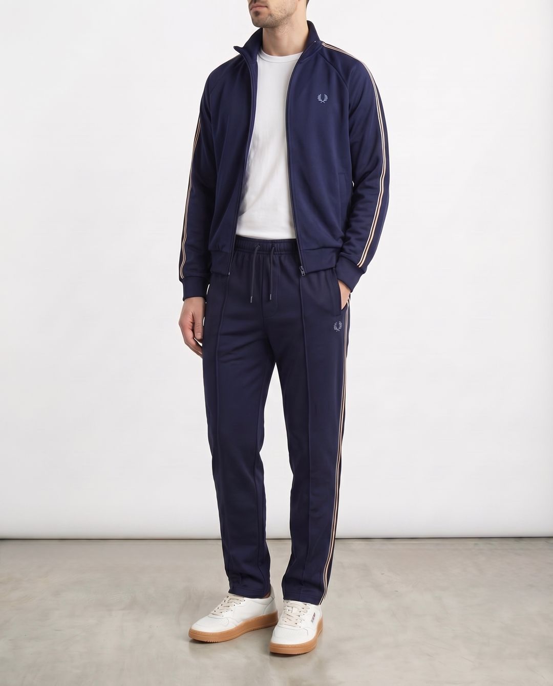 Купить Брюки FRED PERRY