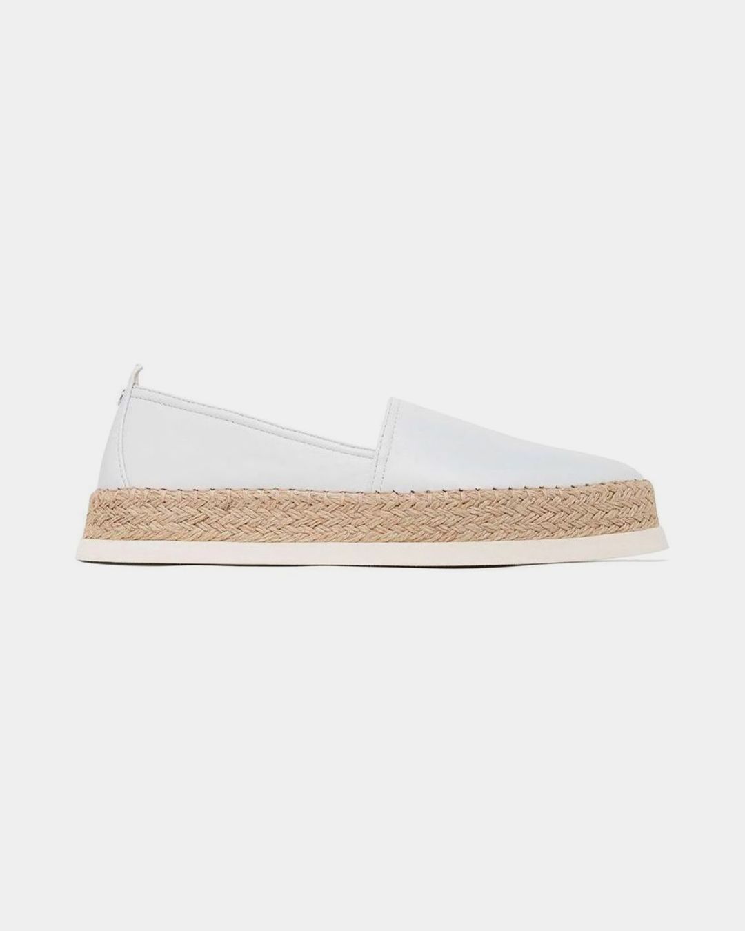 Купить Туфли AGL