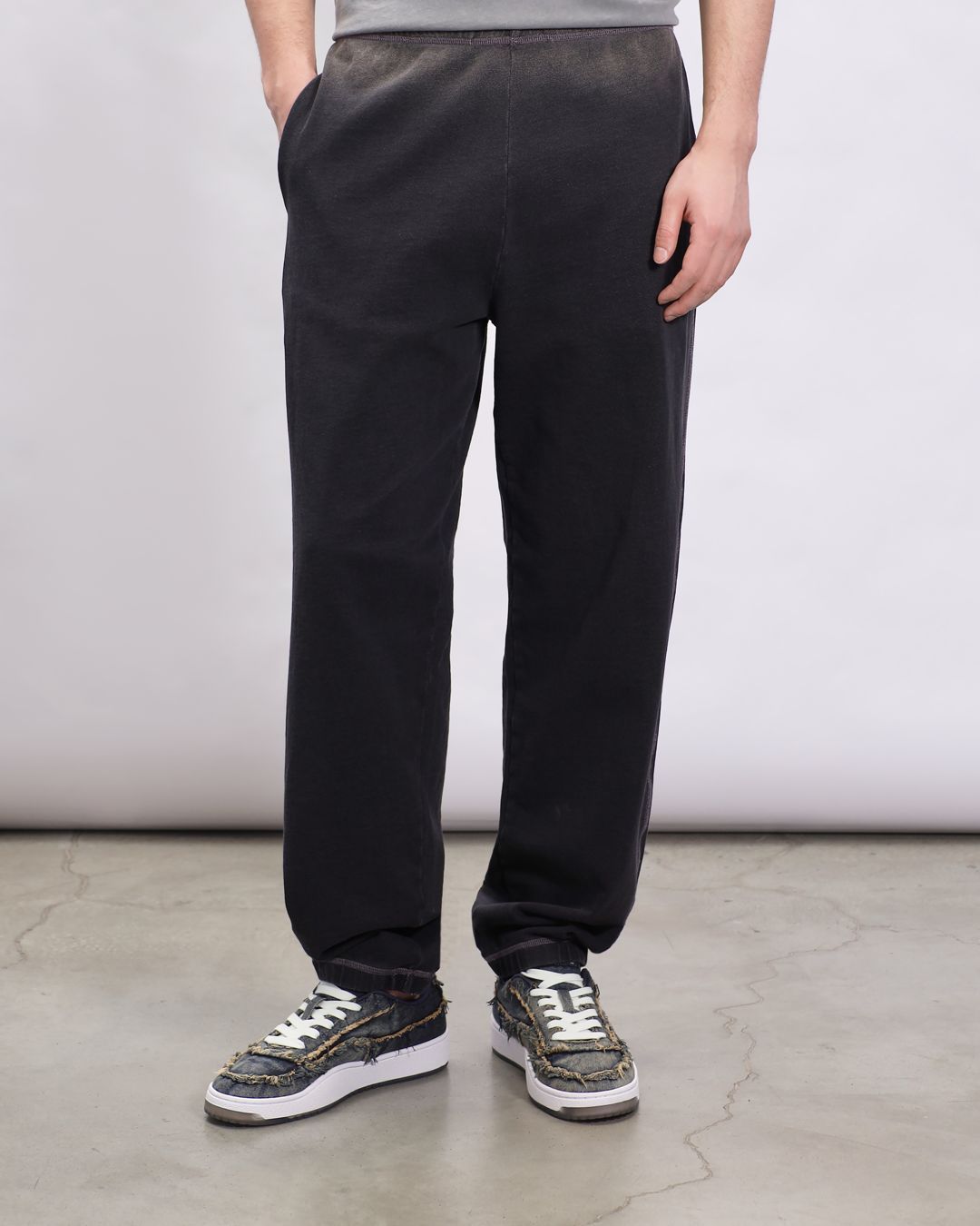 Купить Брюки DIESEL