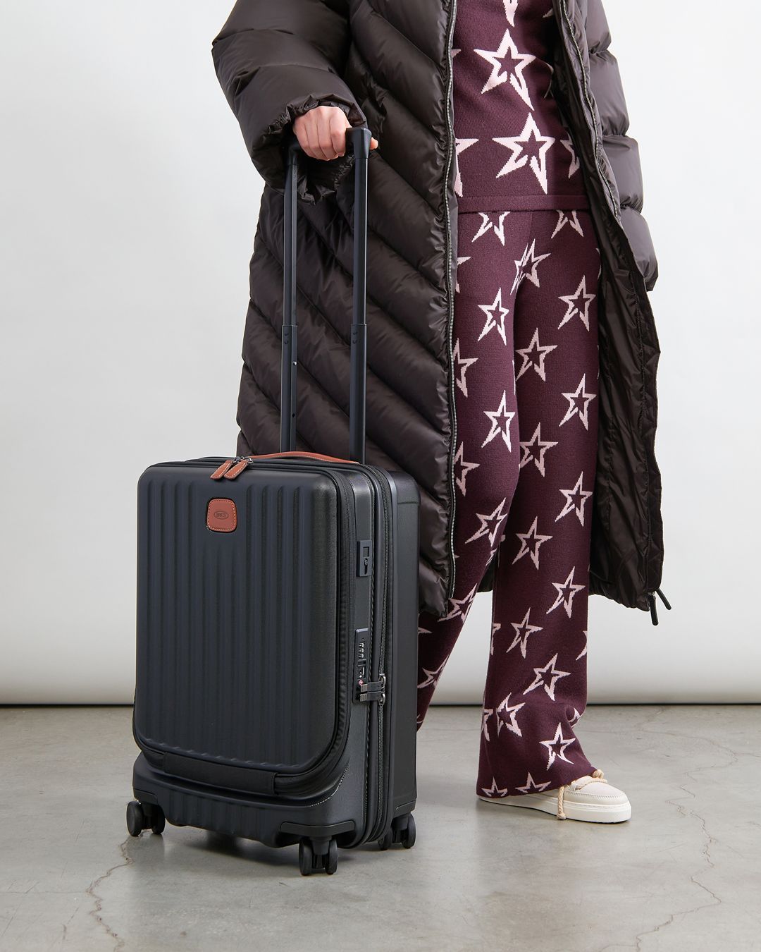 Купить Чемодан BRICS