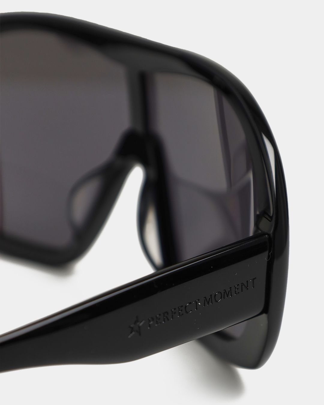 Купить Солнцезащитные очки PERFECT MOMENT