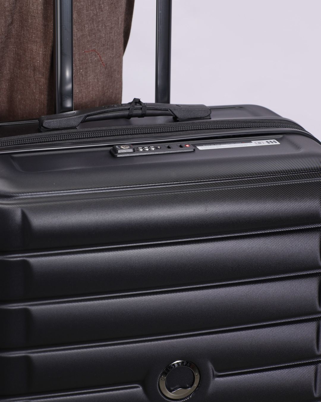 Купить Чемодан DELSEY