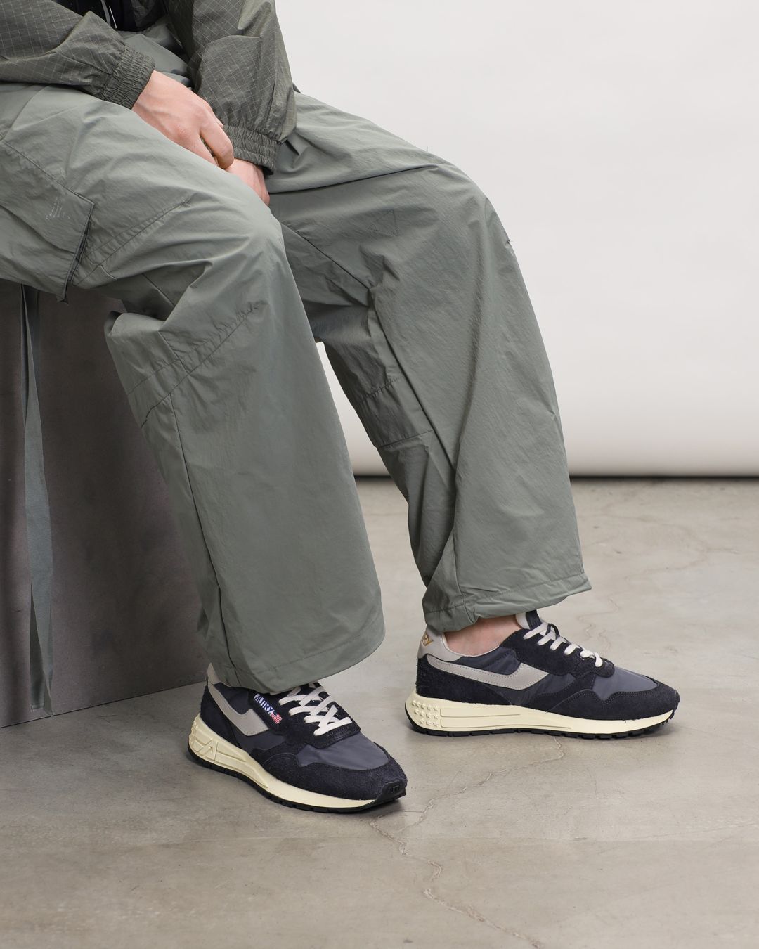 Купить Кроссовки AUTRY