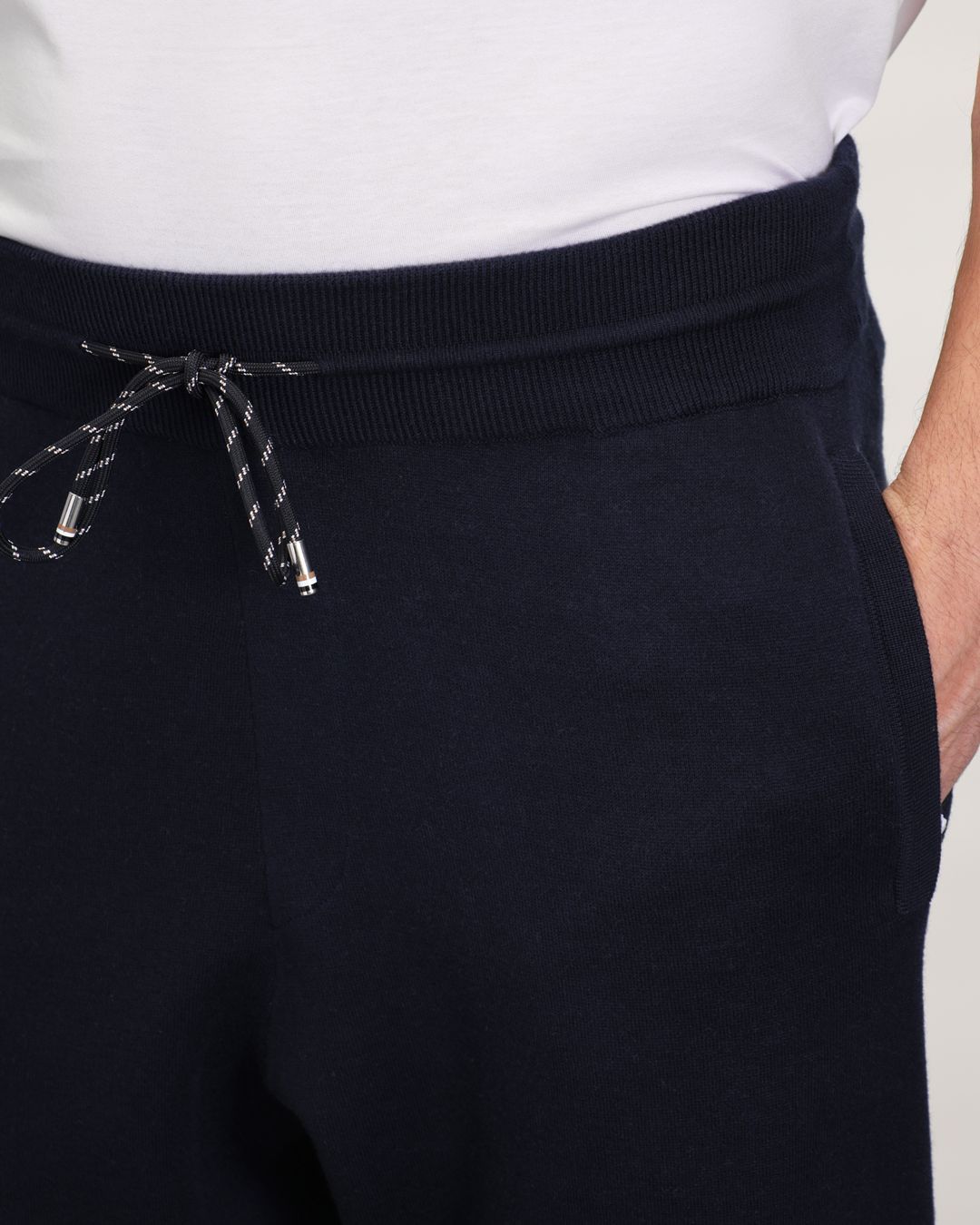 Купить Брюки HUGO BOSS