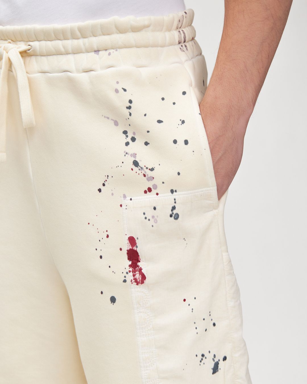 Купить Шорты A COLD WALL MEN