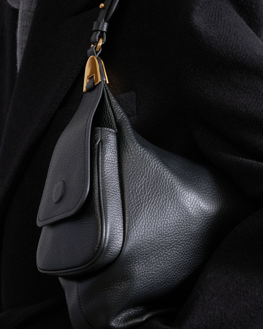 Купить Сумка COCCINELLE