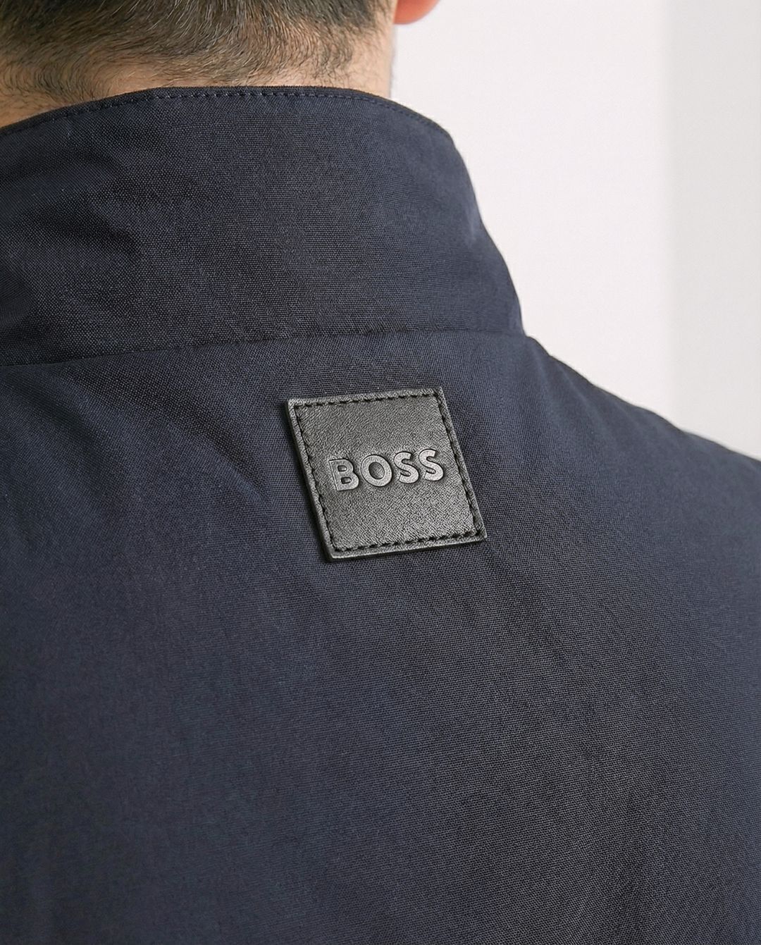 Купить Жилет HUGO BOSS