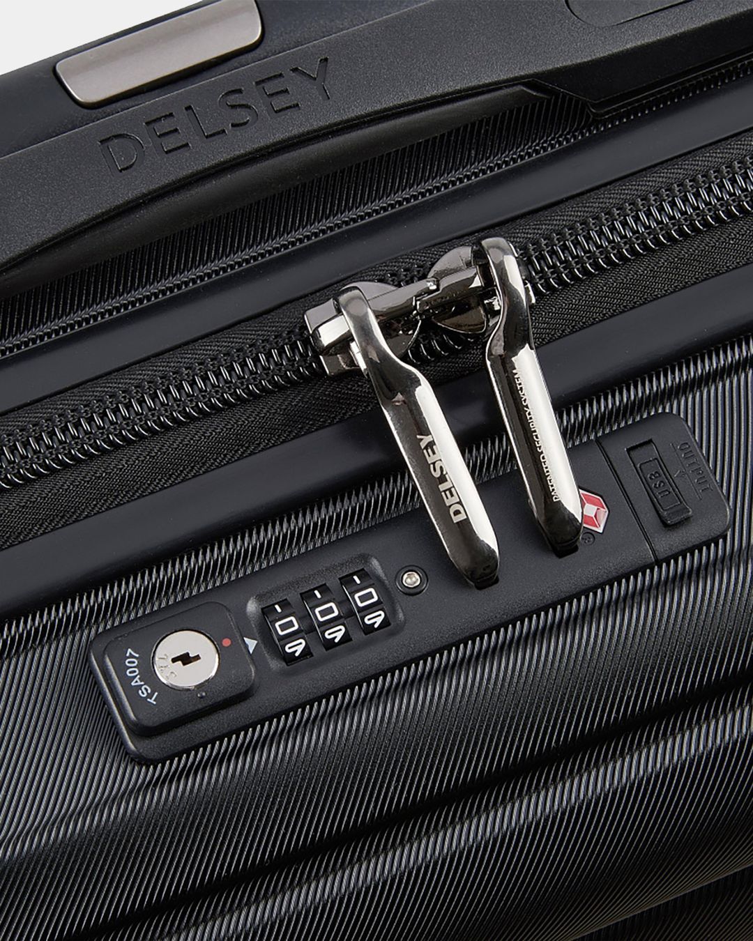 Купить Чемодан DELSEY