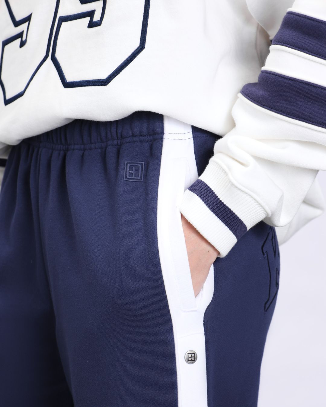 Купить Брюки KSUBI