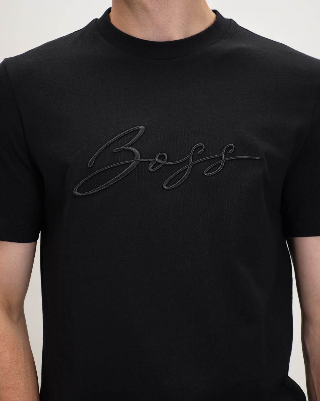 Купить Футболка HUGO BOSS