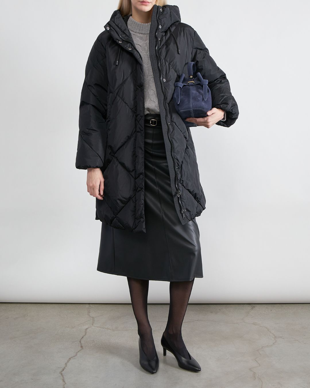 Купить Пуховик WEEKEND MAX MARA