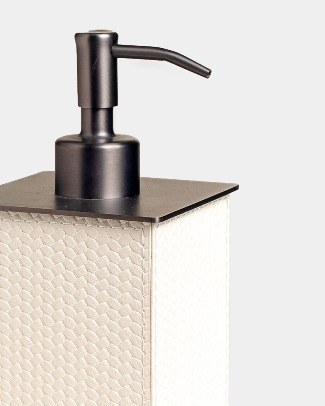 Купить Дозатор для мыла DZADZA