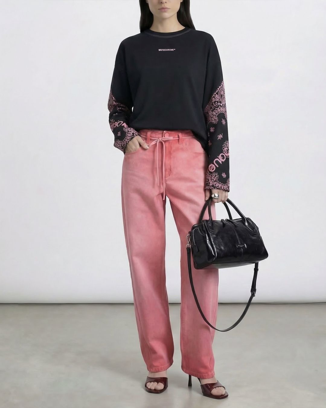 Купить Лонгслив MONOCHROME