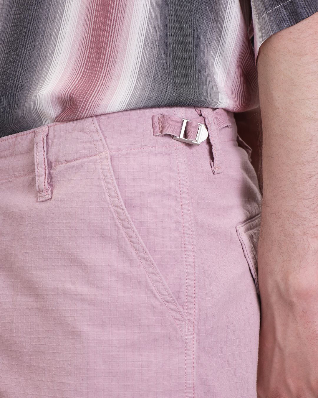 Купить Шорты CARHARTT WIP