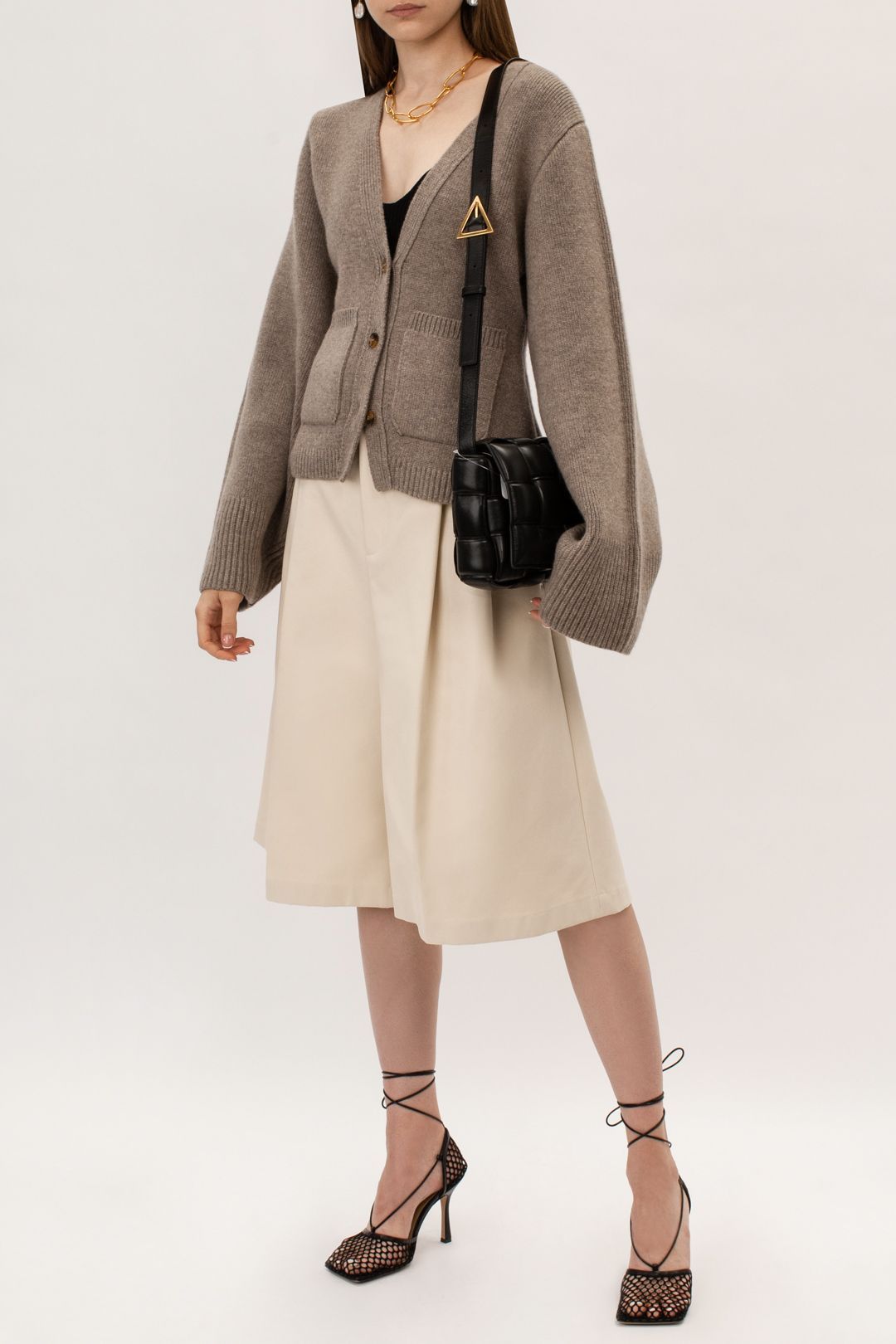 Купить Шорты BOTTEGA VENETA