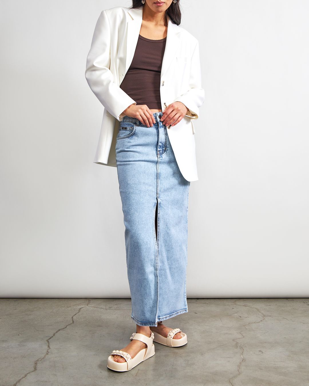 Купить Сандалии AGL