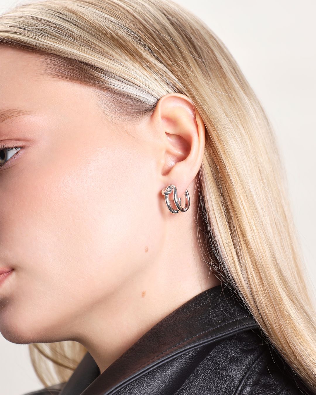 Купить Серьги AVGVST