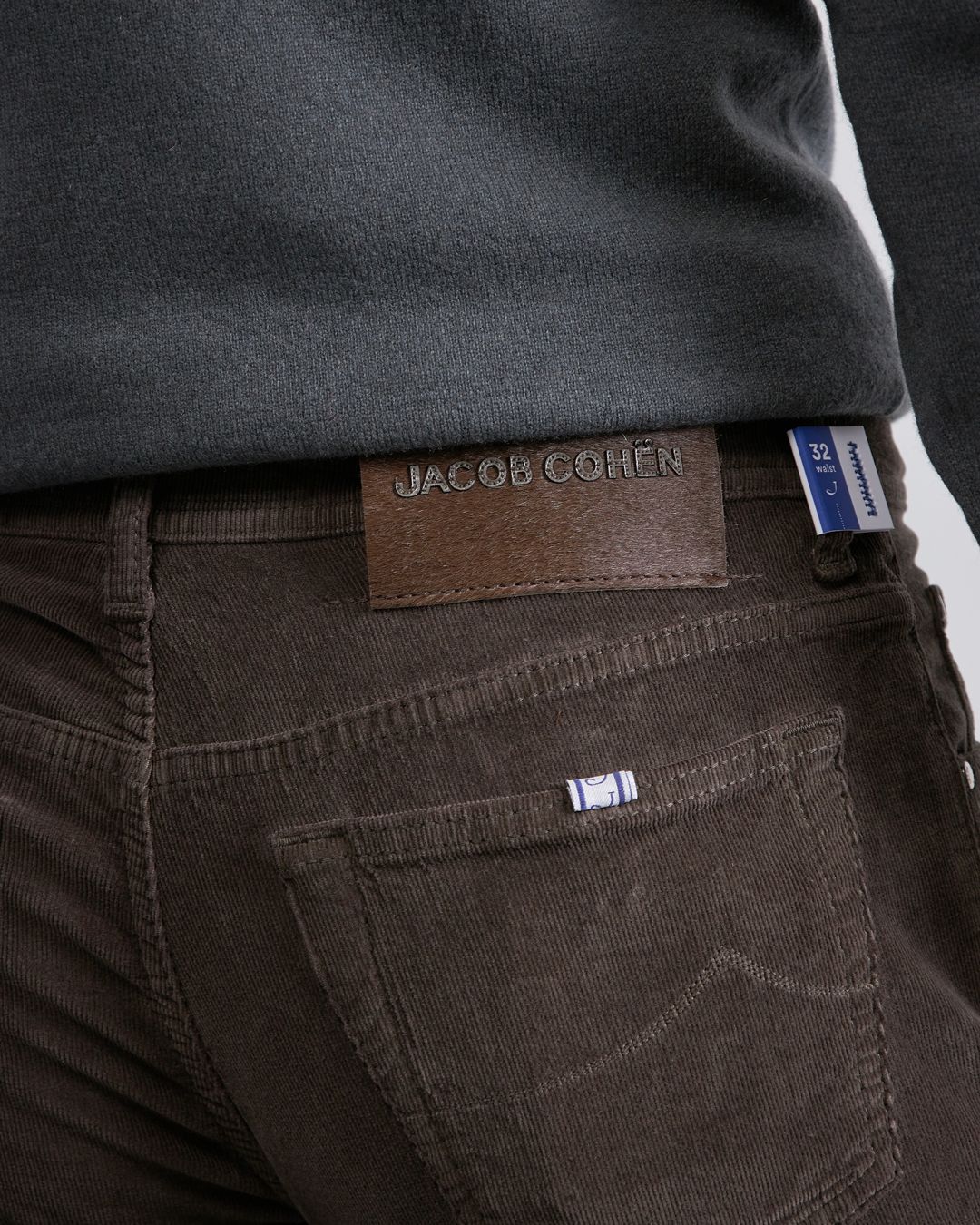 Купить Джинсы JACOB COHEN