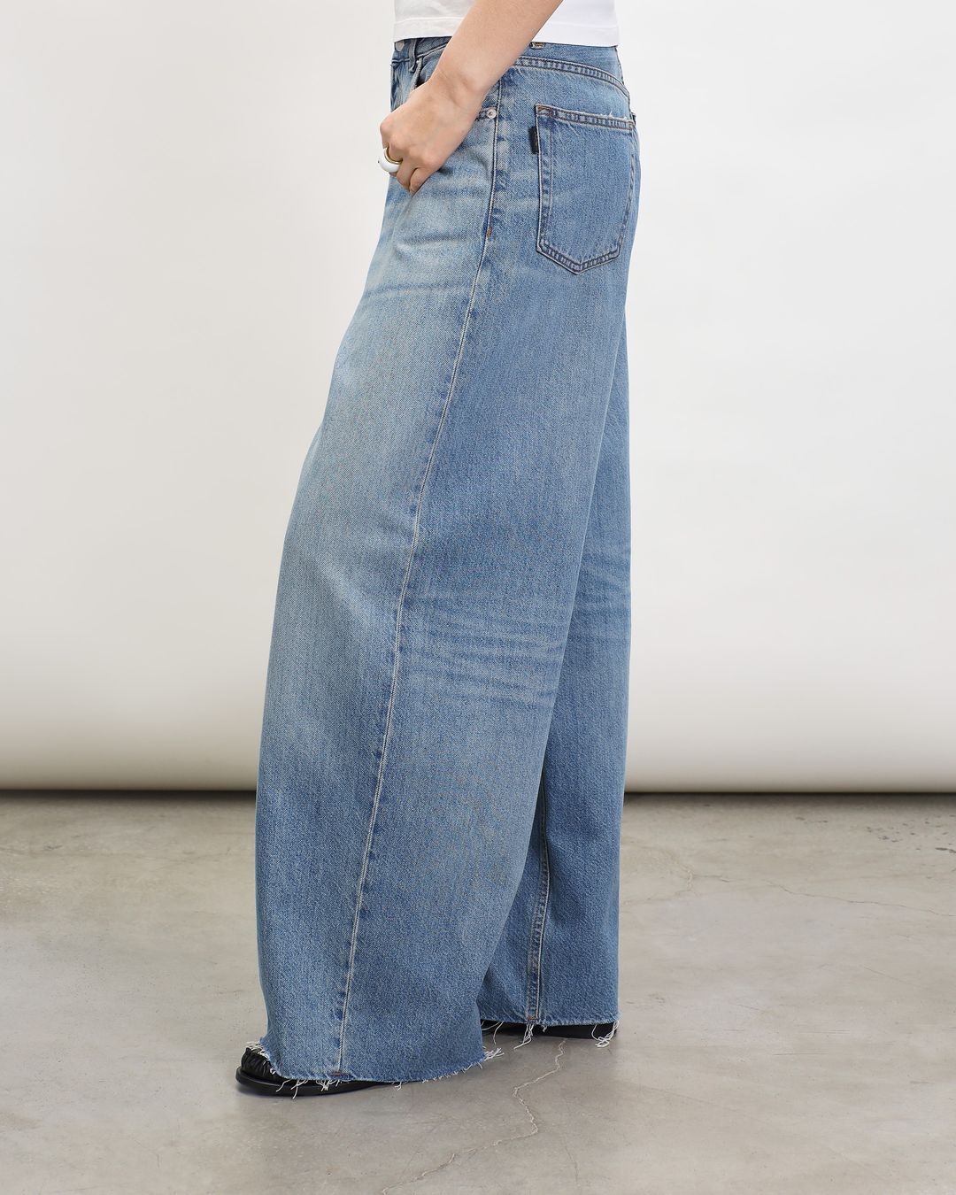 Купить Джинсы HAIKURE