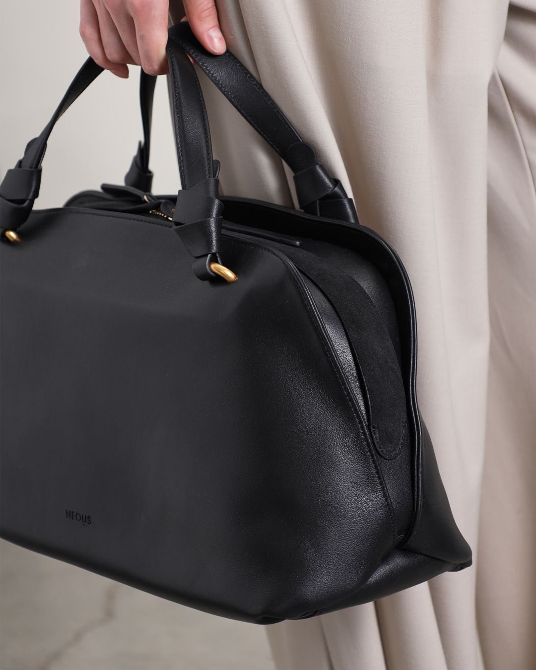 Купить Сумка NEOUS