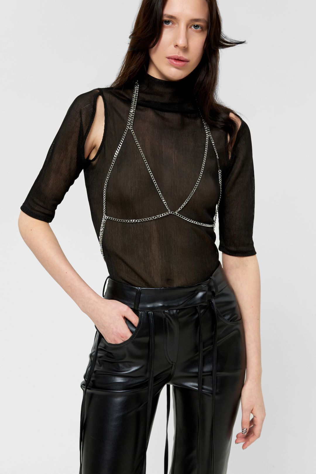 Купить Цепочка на тело OMUT