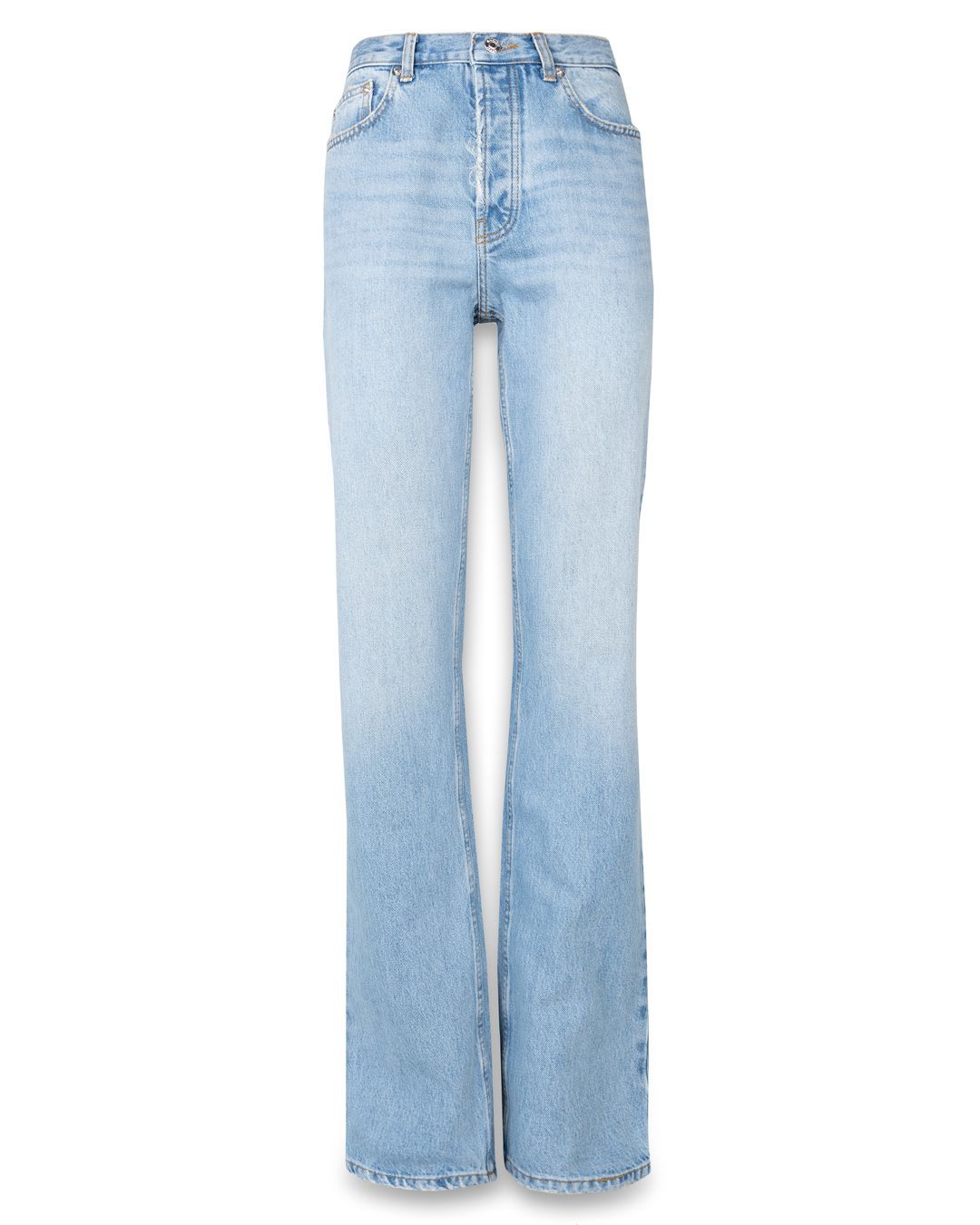 Интерьер магазина. Mainless studio одежда. Зои дойч в джинсах босиком. Mainless studio одежда. Бутик одежды в стиле дерево.