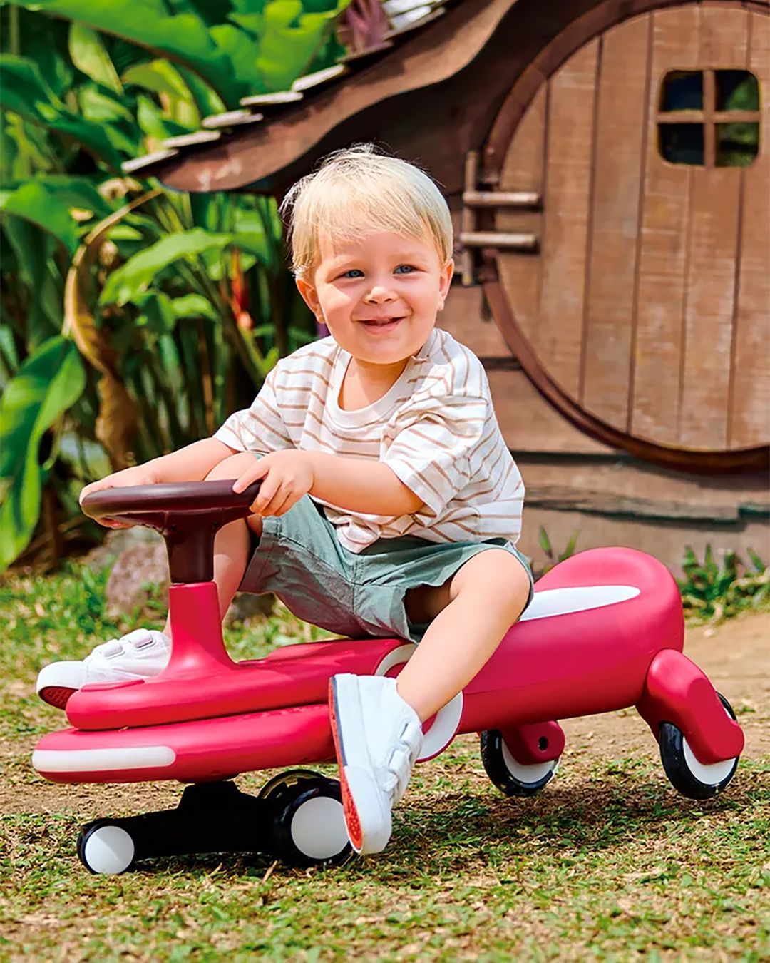 Купить Беговел первый транспорт красный HAPE