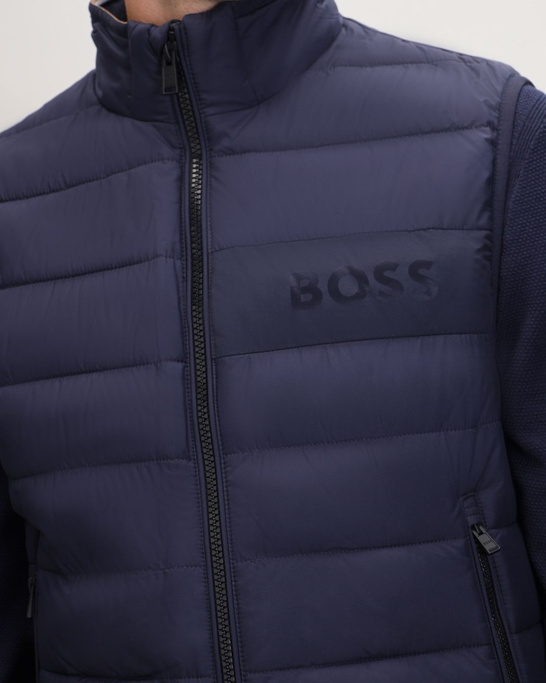 Купить Жилет HUGO BOSS