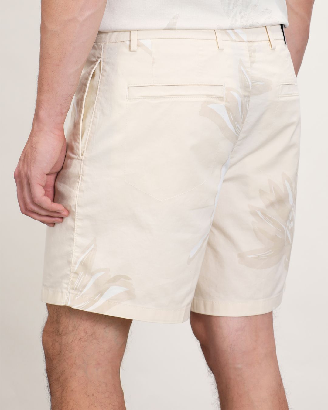 Купить Шорты HUGO BOSS