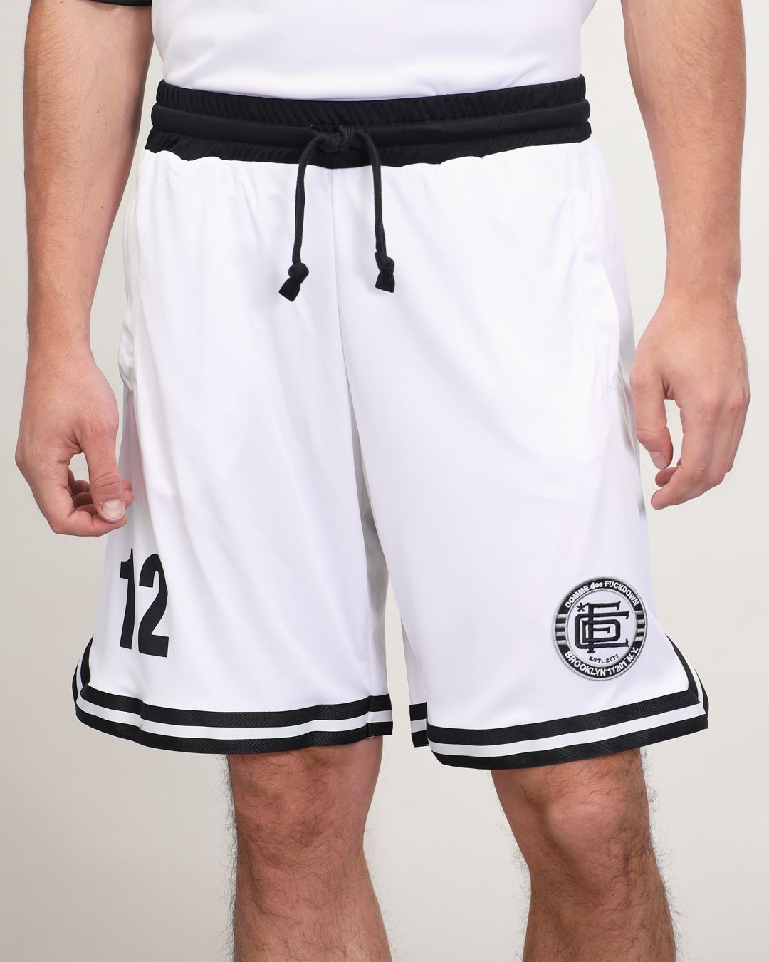 Купить Шорты COMME DES FUCKDOWN