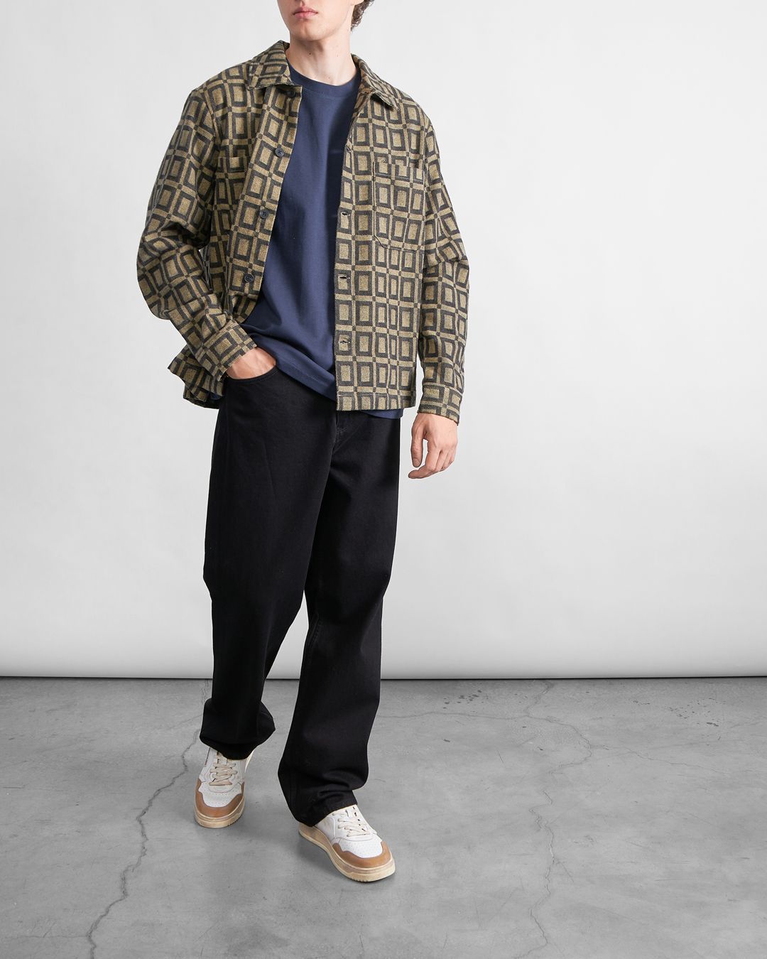 Купить Футболка SOLID