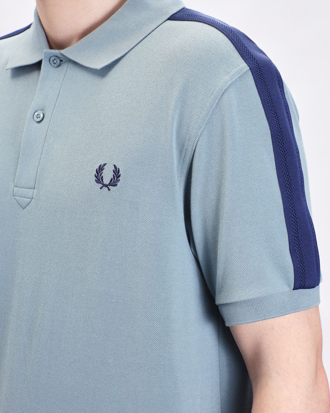 Купить Футболка FRED PERRY