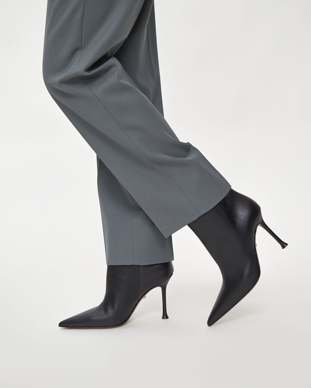 Купить Ботильоны ALEVI