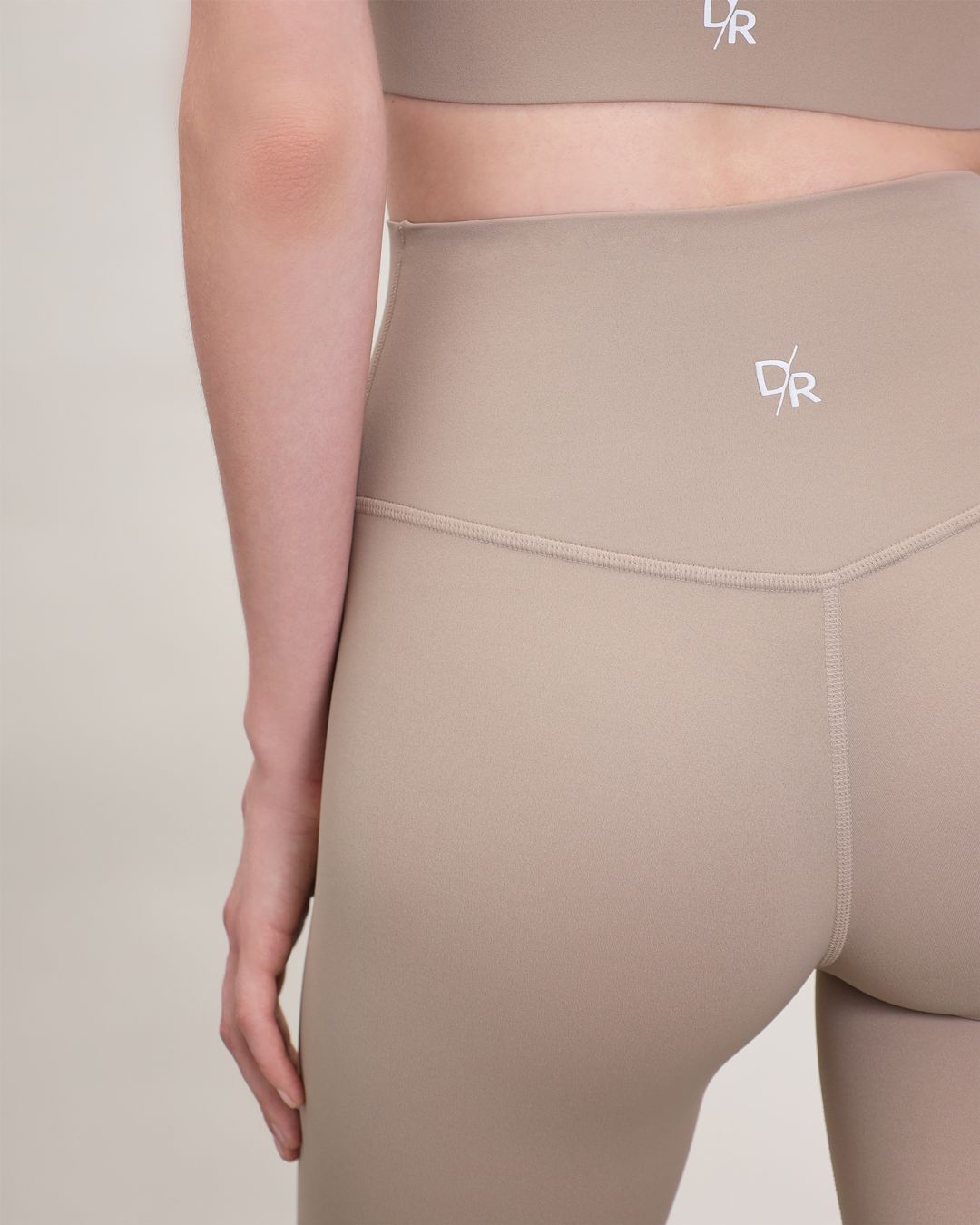 Купить Леггинсы DAILY REMINDER