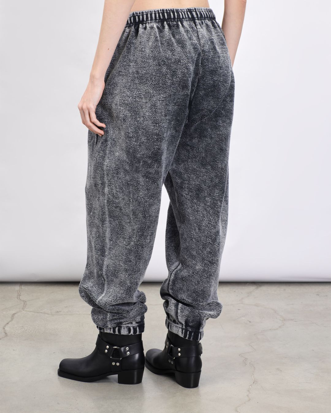 Купить Брюки MONOCHROME