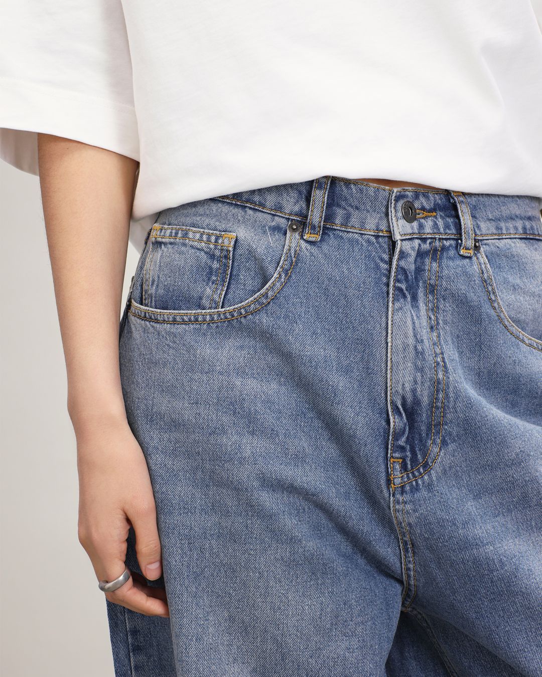 Купить Джинсы USHATAVA