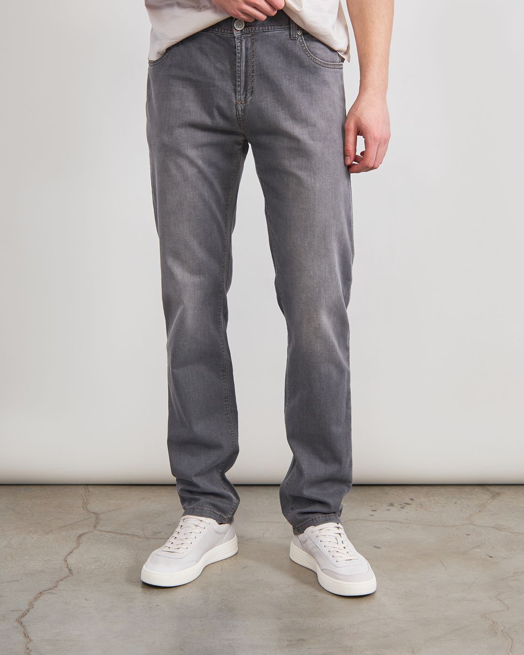 Купить Джинсы RICHARD J. BROWN