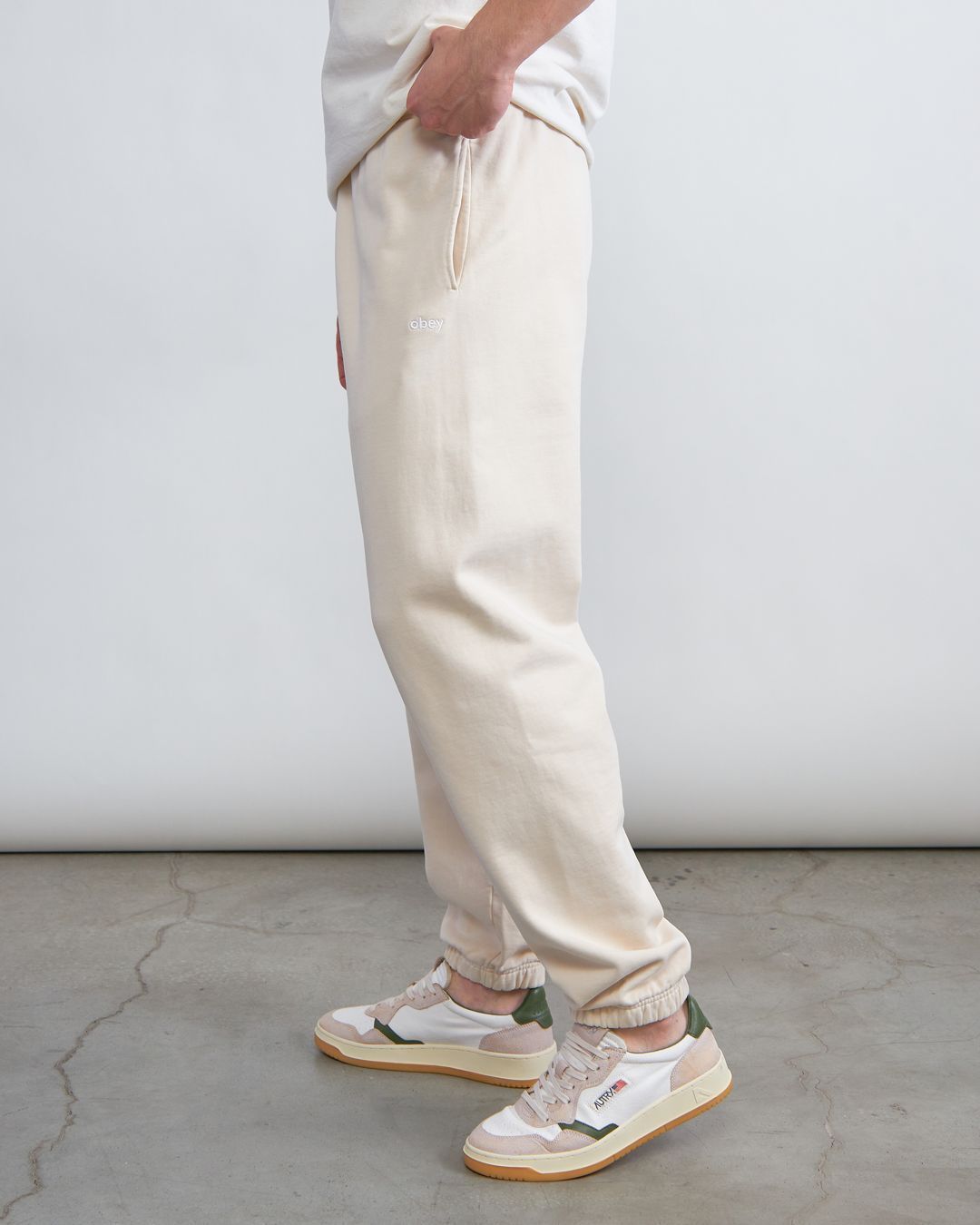 Купить Брюки OBEY