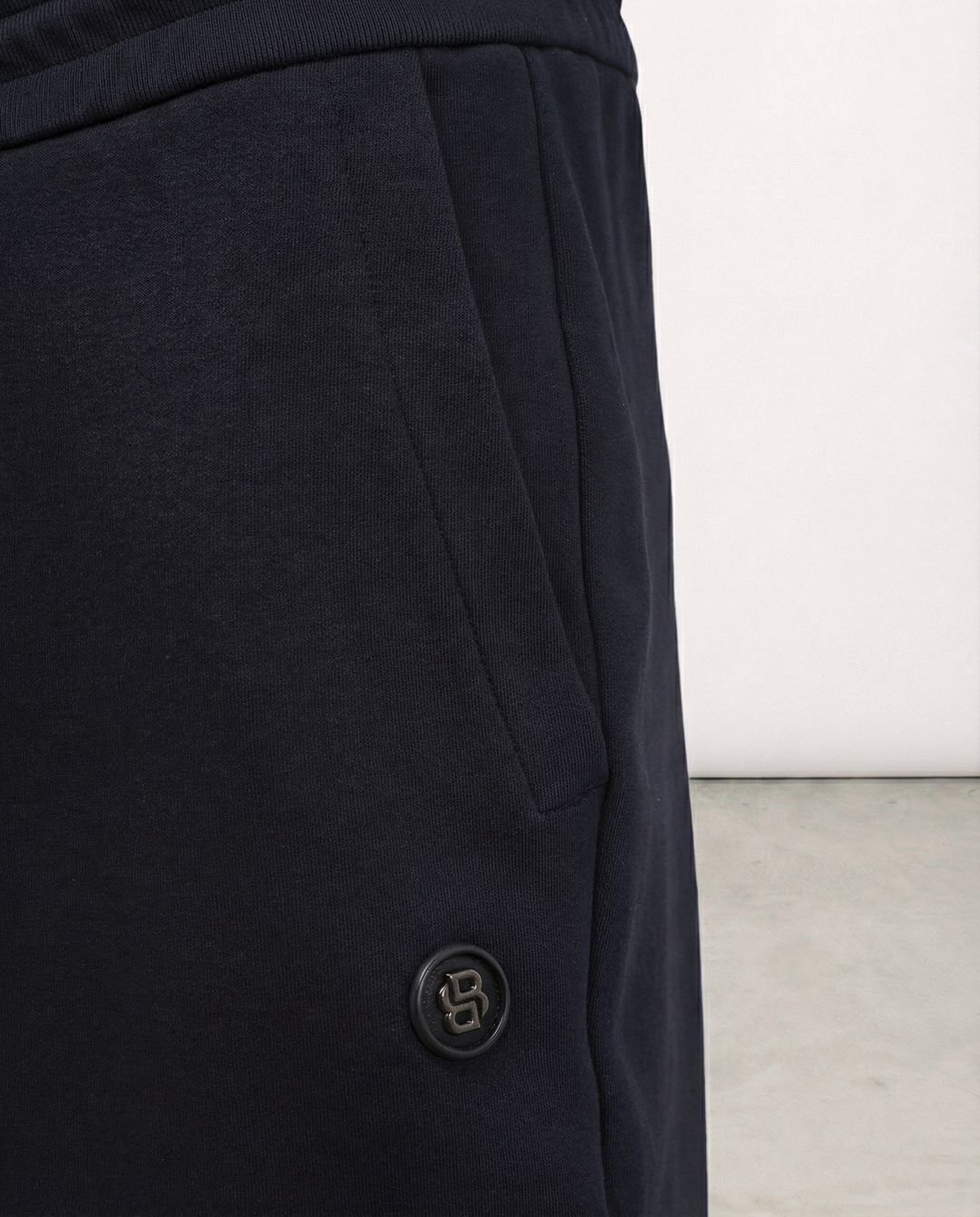 Купить Брюки HUGO BOSS